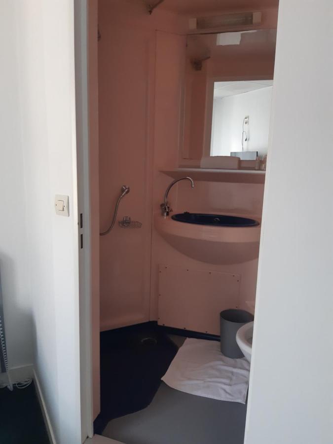 שרבורג Hotel De La Croix De Malte חדר תמונה