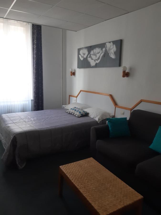 שרבורג Hotel De La Croix De Malte מראה חיצוני תמונה