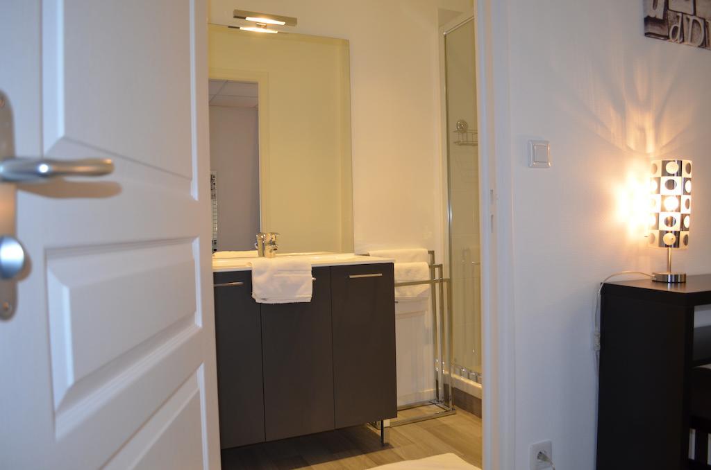 שרבורג Hotel De La Croix De Malte חדר תמונה