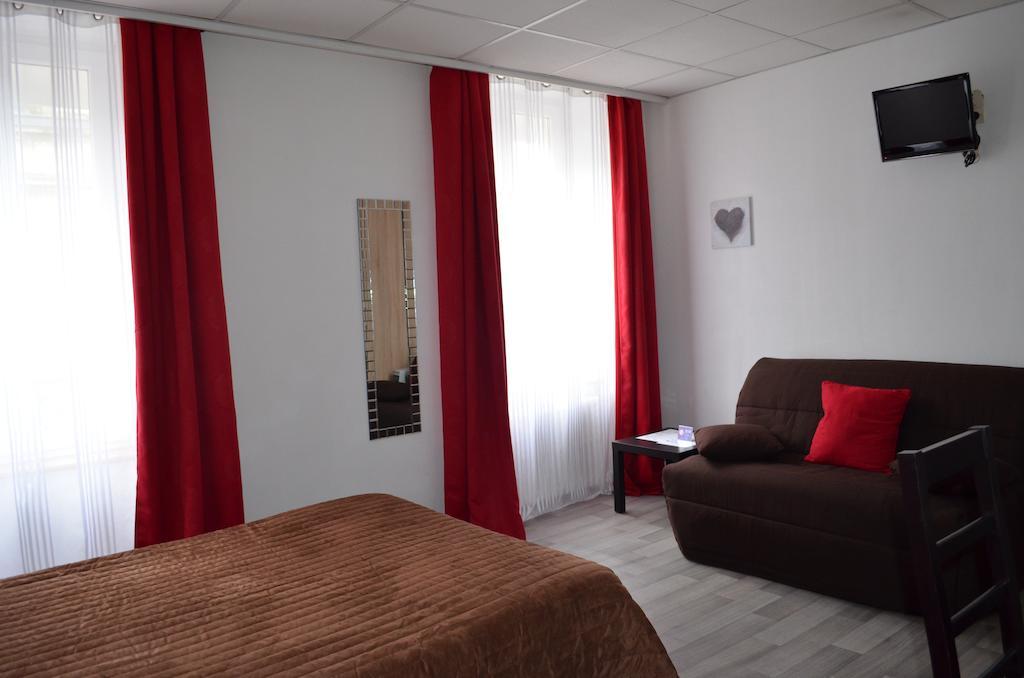שרבורג Hotel De La Croix De Malte חדר תמונה